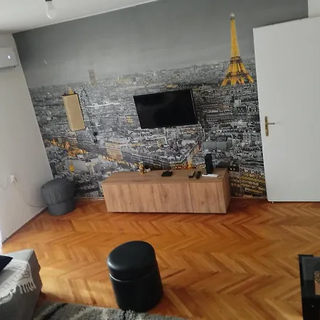 Apartment Petra *